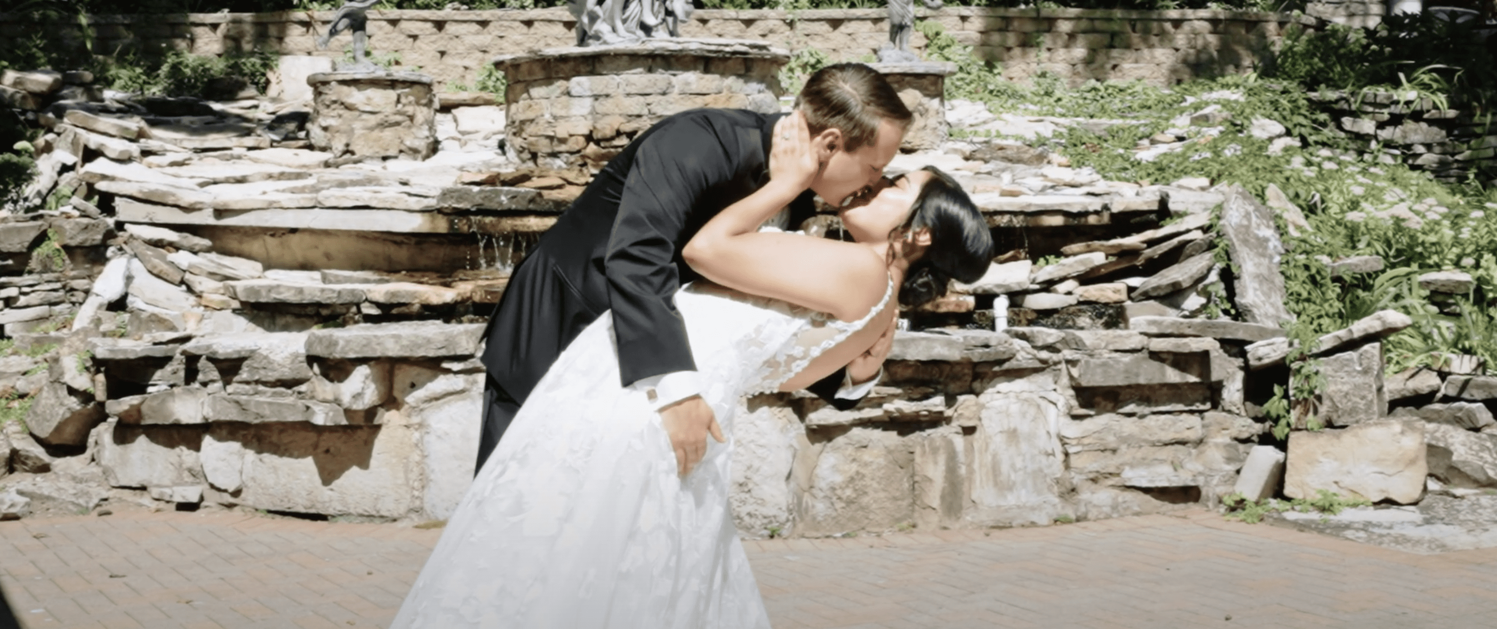 Chicago Wedding Photographers & Videographers -